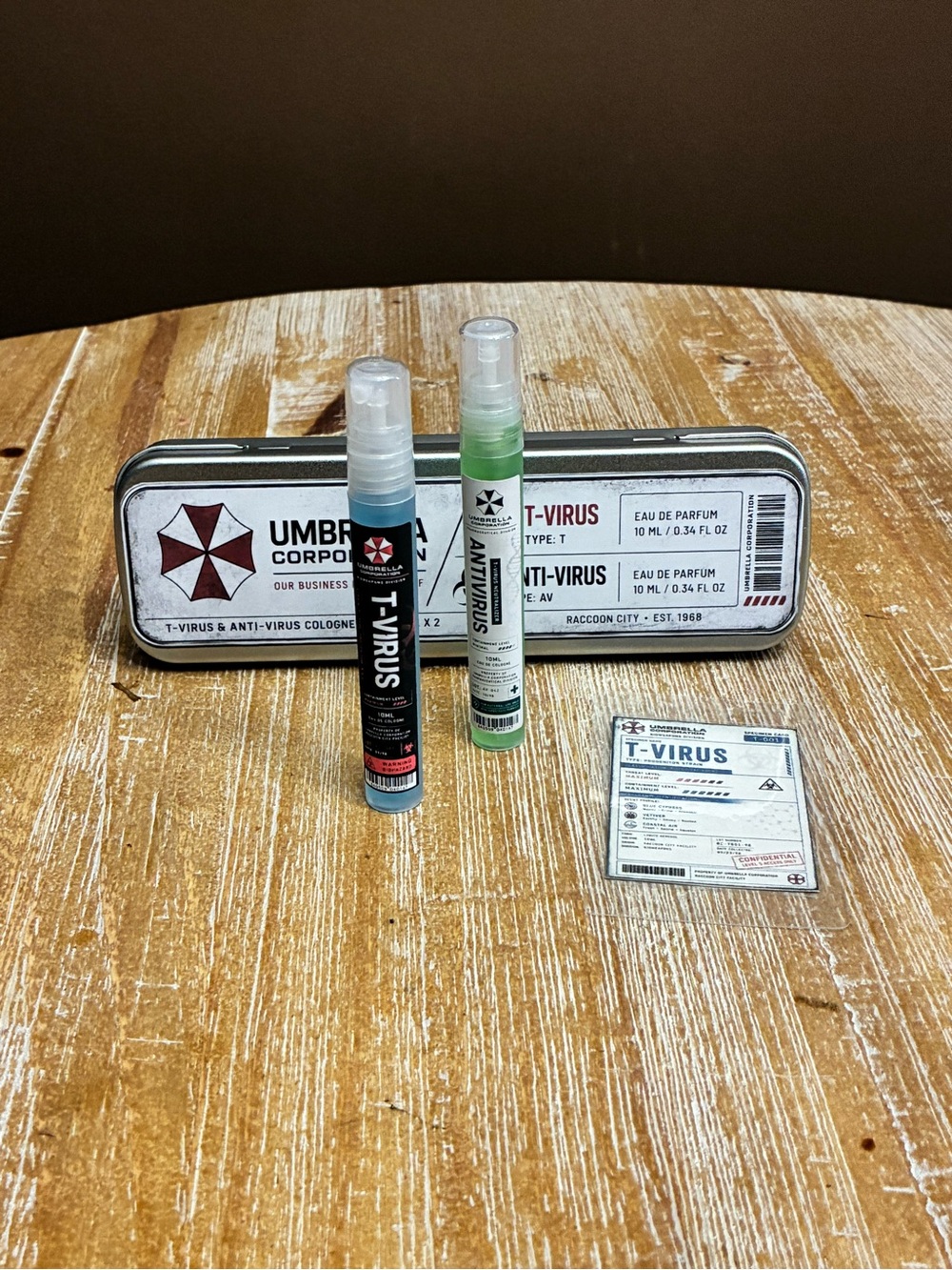 T-Virus & Anti-Virus Cologne Set — Blue and Green